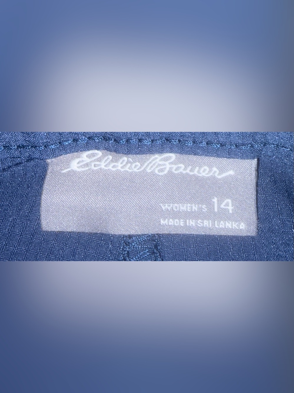 Eddie Bauer Women's Navy Blue Straight-Leg Performance Capris - Picture 2 of 10